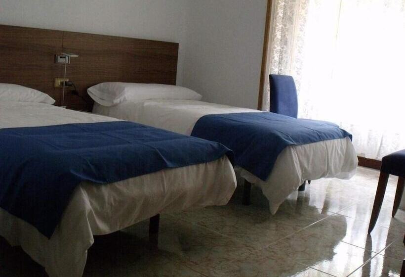 חדר סטנדרט, Pensión Arroniz