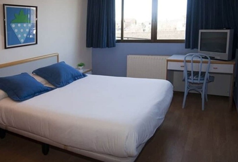 Quarto Estandar, Prado Real