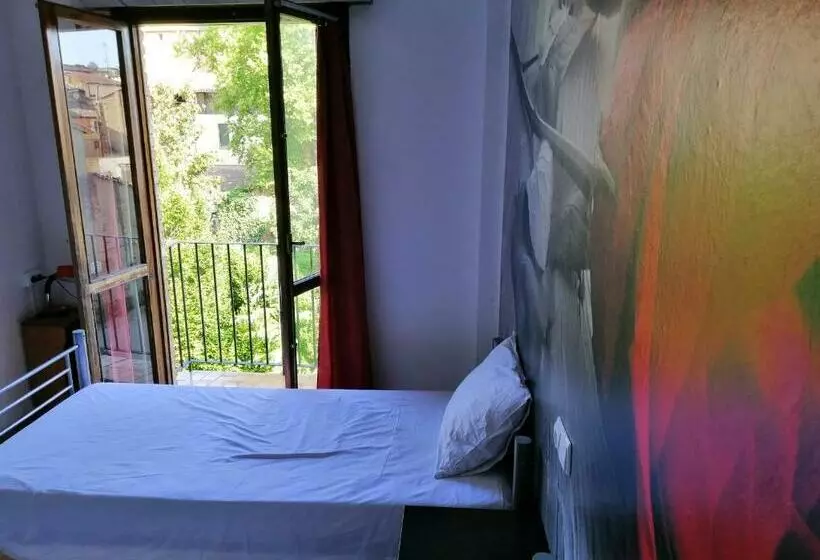バス共有のスタンダードルーム, Albergue Puente Para Peregrinos