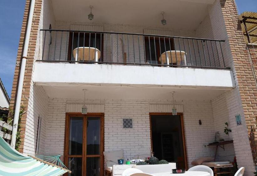 Номер Стандарт Совместная Ванная, Albergue Puente Para Peregrinos