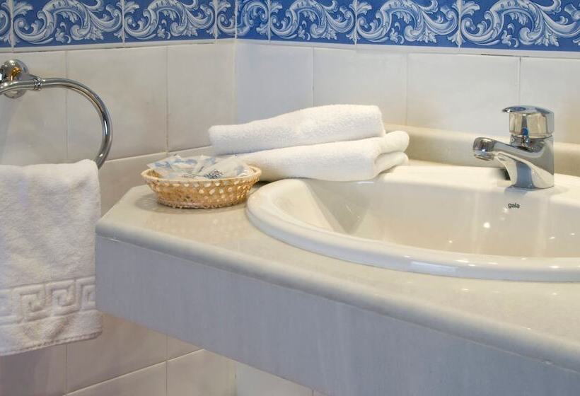 اتاق استاندارد با وان آب گرم, Santo Domingo De Silos