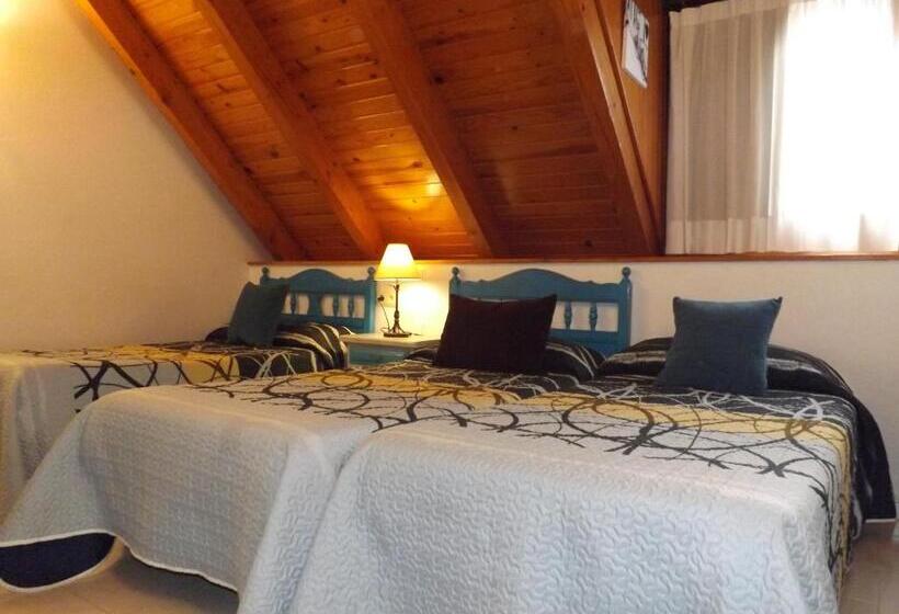 חדר סטנדרט לשלושה, Shadows