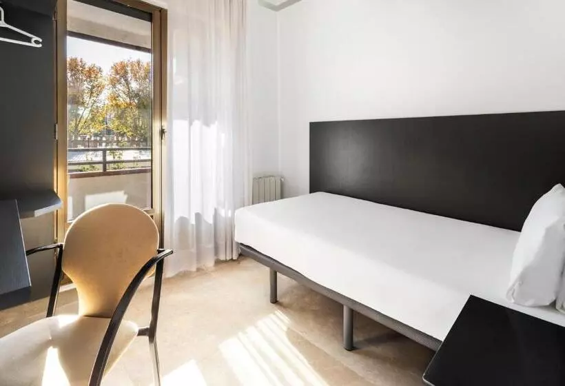 اتاق استاندارد یک نفره, Victoria Valdemoro