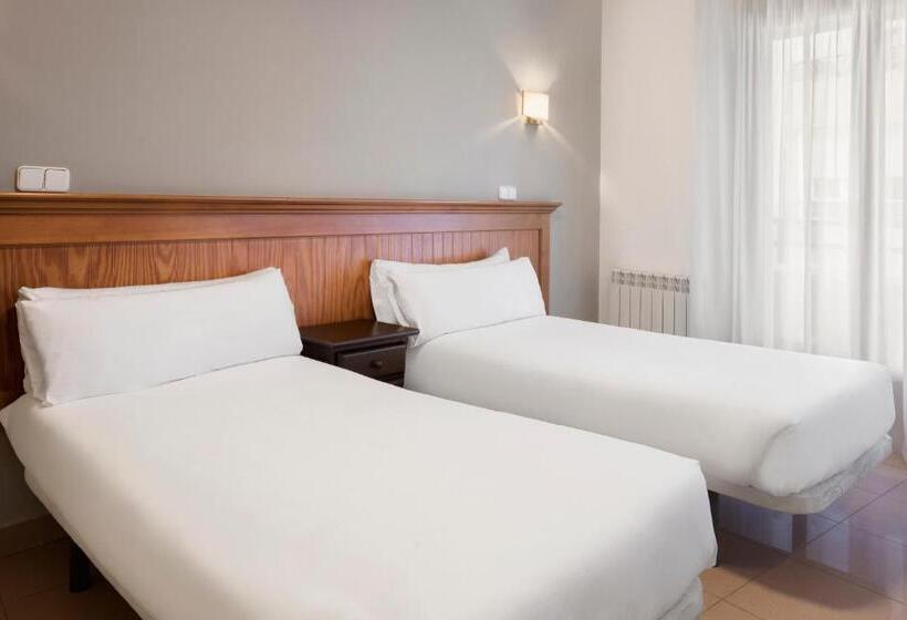 Quarto Estandar, Victoria Valdemoro