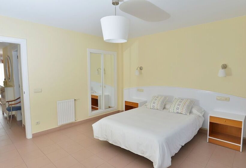 Апартаменты 1 Спальня с Террасой, Apartamentos Marina