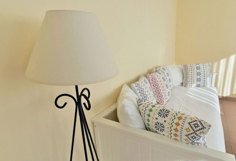 标准工作室, Apartamentos Marina