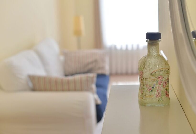 带1个卧室的带阳台的公寓, Apartamentos Marina