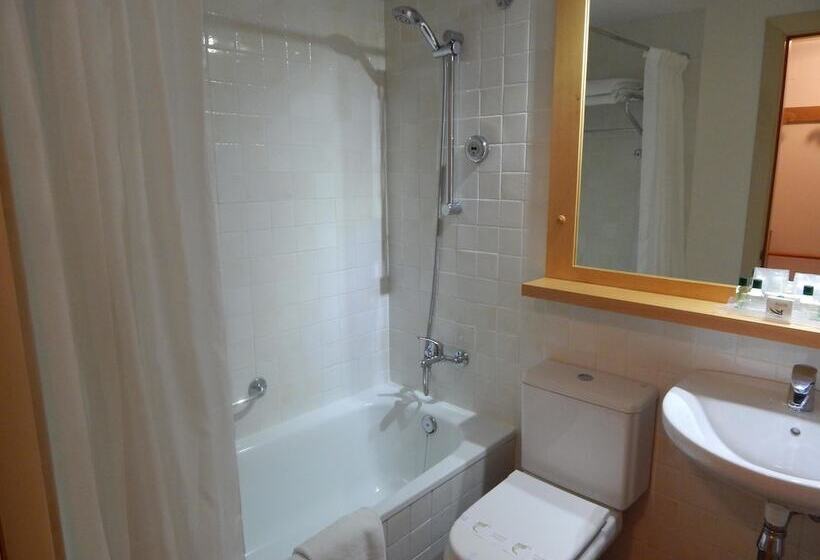 اتاق استاندارد, De La Font Peralada