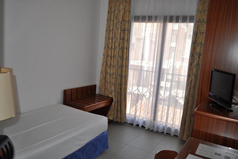 スタンダードシングルルーム, Hostal Vila Del Mar