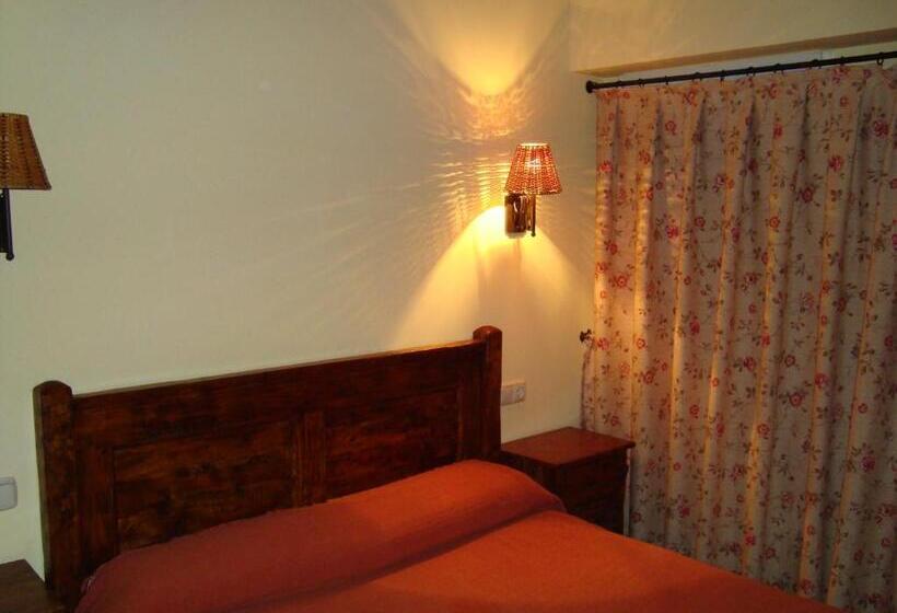 １ベッドルームドゥプレックスアパートメント, Charle