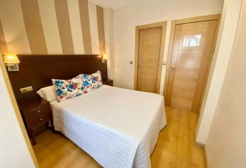 Habitación Estándar, Fernando Iv