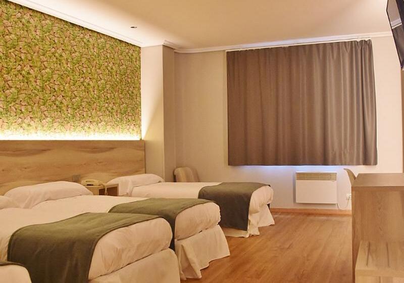 4인용 스탠다드 룸, Hospedium Hotel La Marina Costa Da Morte