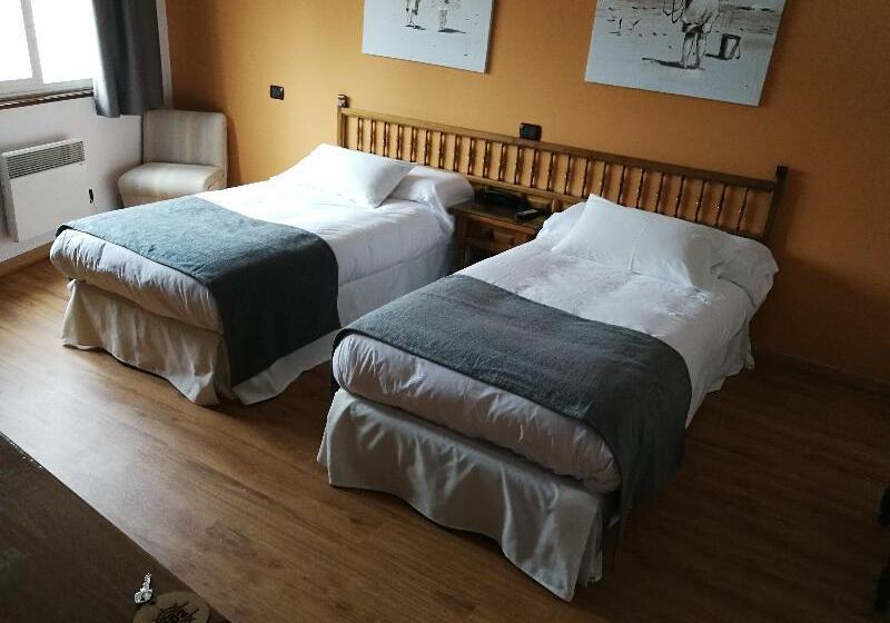 스탠다드 룸, Hospedium Hotel La Marina Costa Da Morte