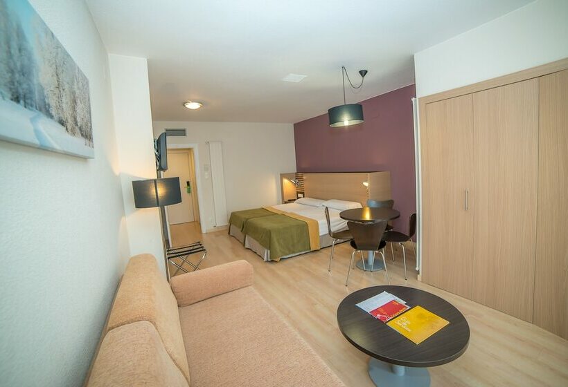 标准间, Oroel Hotel & Spa