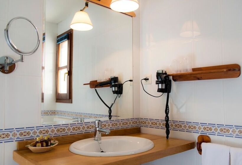 חדר סטנדרט, Plaza