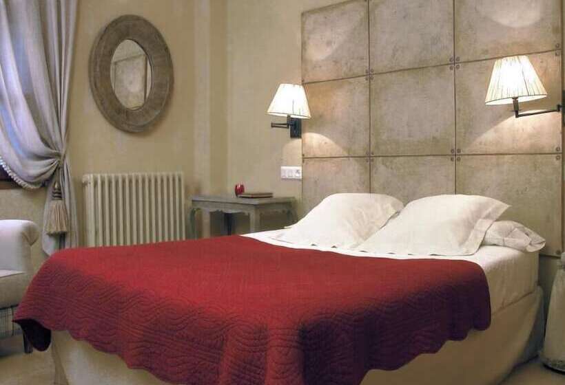 חדר סטנדרט, Plaza