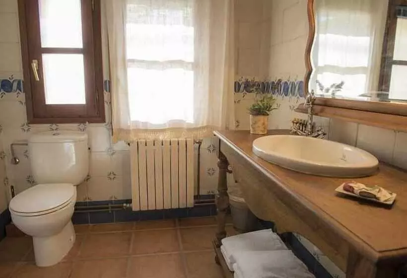 Quarto Triplo Standart, Plaza