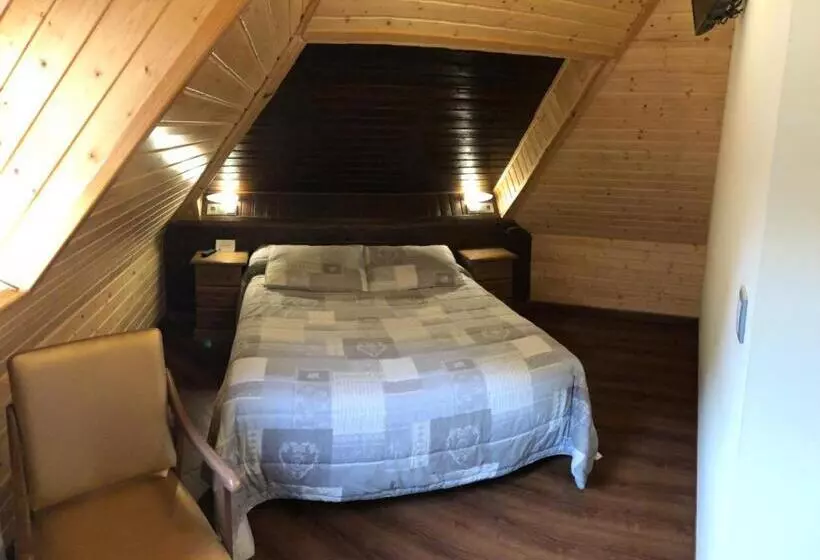 Quarto Ático, Sarao