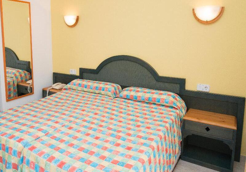 스탠다드 스튜디오, Apartamentos San Miguel Park & Esmeralda Mar