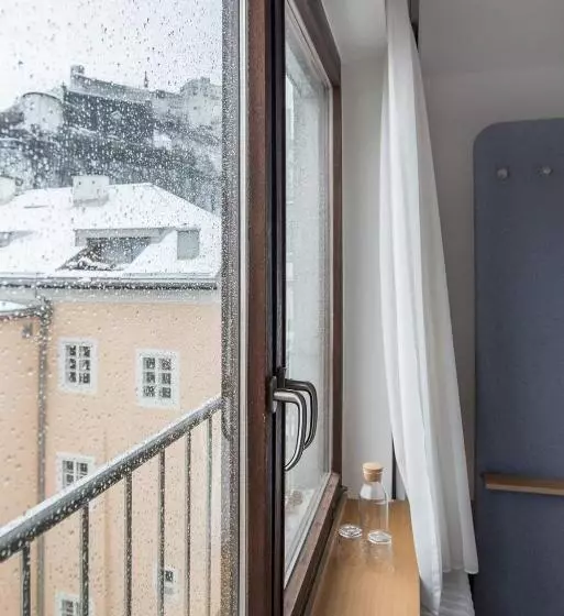 コンフォートルーム, Altstadthotel Weisse Taube