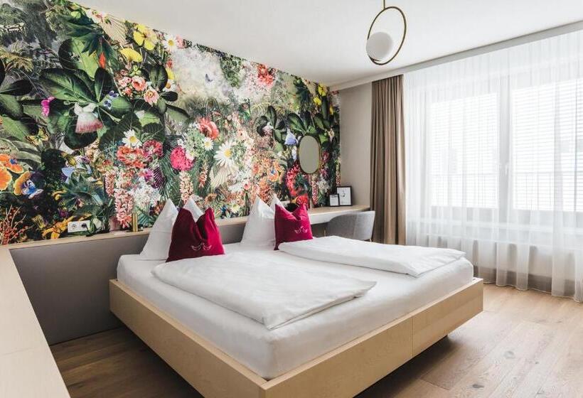 اتاق سوپریور سه تخته, Altstadthotel Weisse Taube