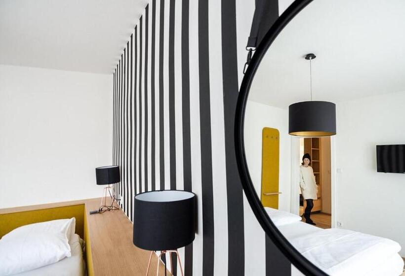 اتاق سوپریور چهار تخته, Altstadthotel Weisse Taube