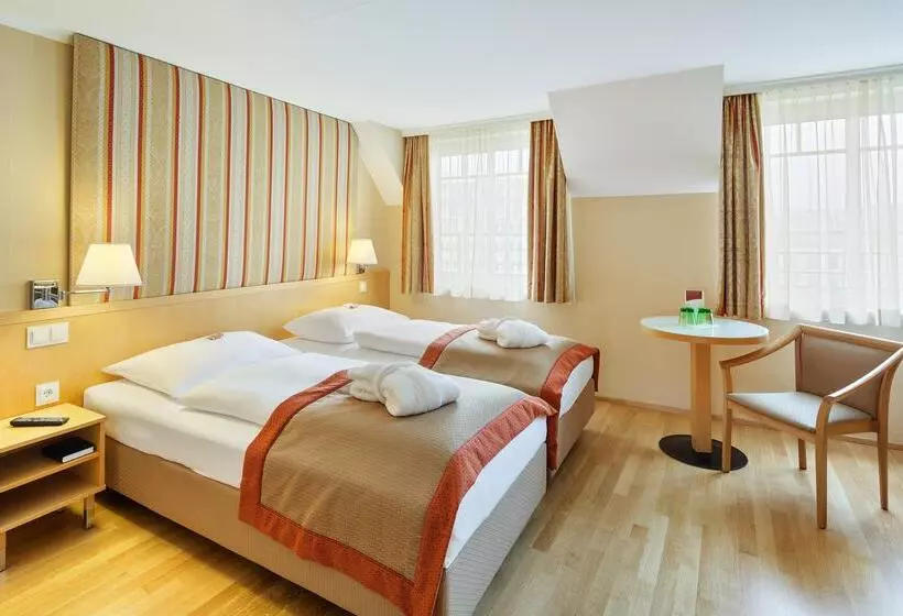 سوییت, Austria Trend Hotel Ananas Wien