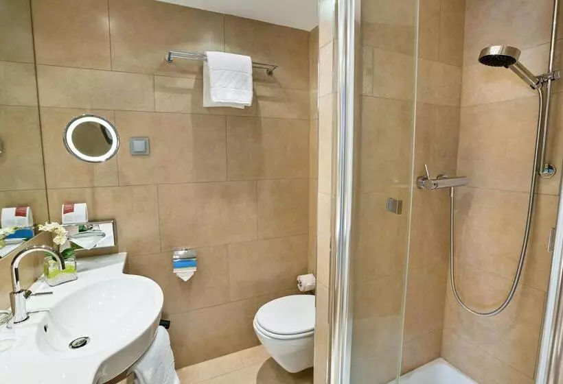 اتاق اجرایی, Austria Trend Hotel Ananas Wien