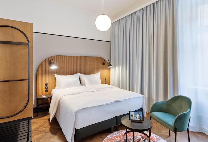 اتاق سوپریور, Astoria Wien