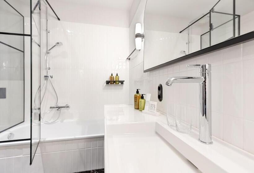 اتاق پرمیوم, Astoria Wien