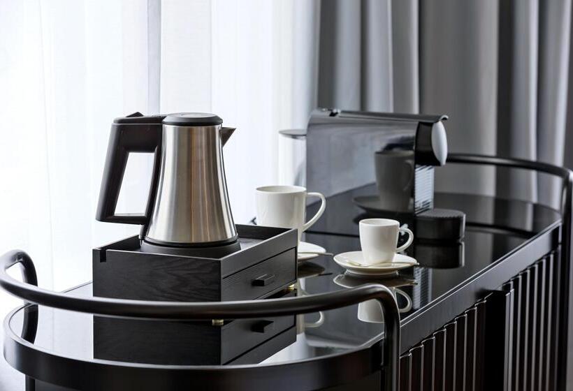 اتاق سوپریور, Astoria Wien