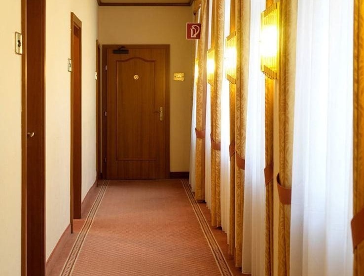 اتاق استاندارد یک نفره, City Central