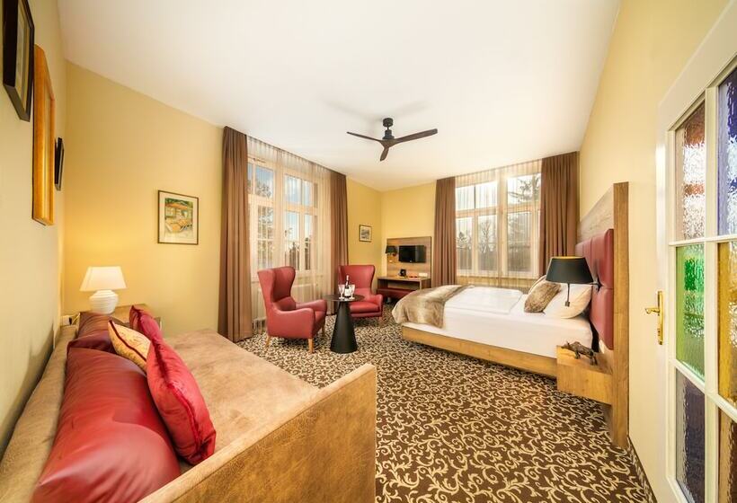 سوییت جونیور, Das Gutenbrunn Thermen & Sport