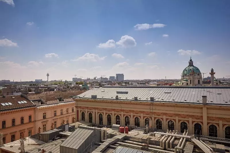 مجموعه ویستا شهر, Imperial, A Luxury Collection Hotel, Vienna