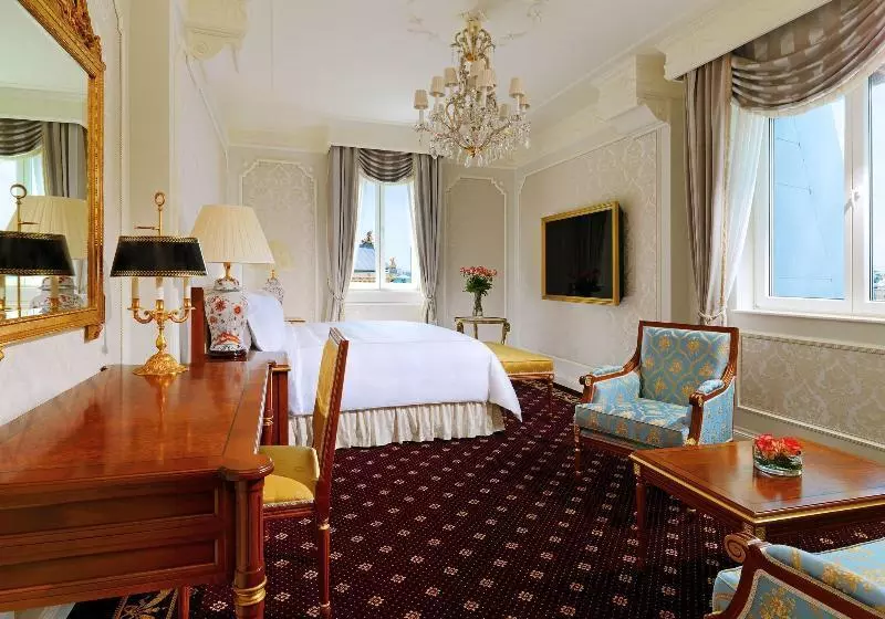 اتاق لوکس با تخت بزرگ, Imperial, A Luxury Collection Hotel, Vienna