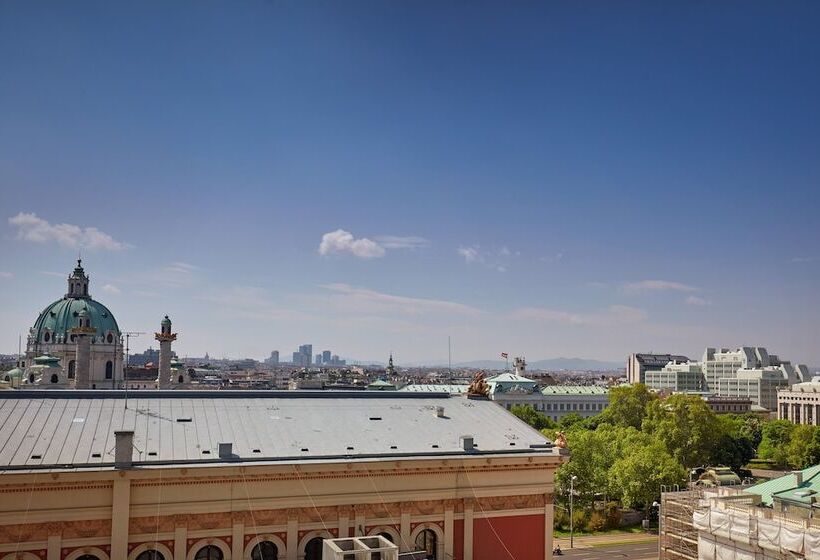 مجموعه ویستا شهر, Imperial, A Luxury Collection Hotel, Vienna