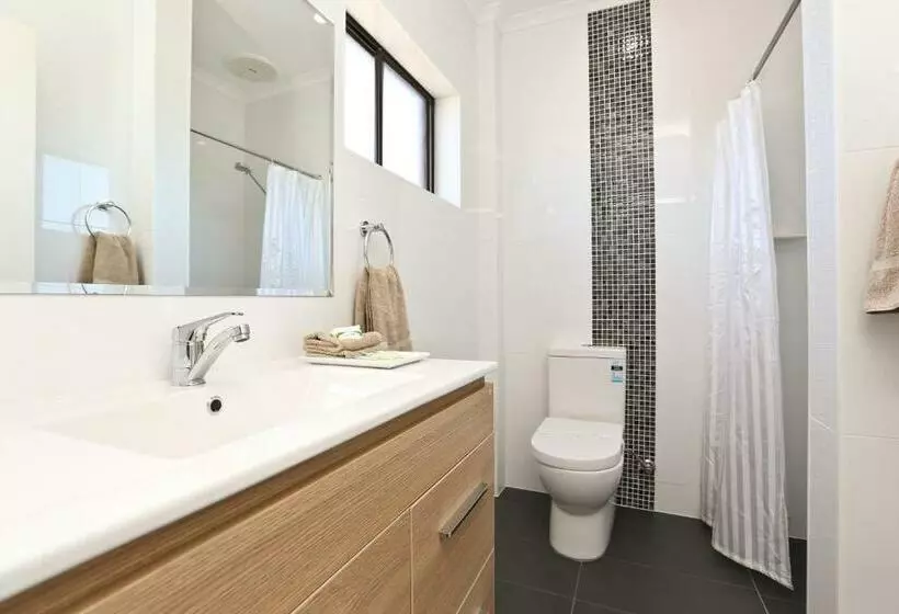 デラックスルーム, Morphettville Motor Inn