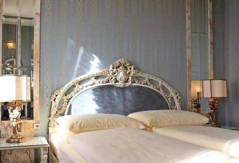 スイート, Palais Porcia