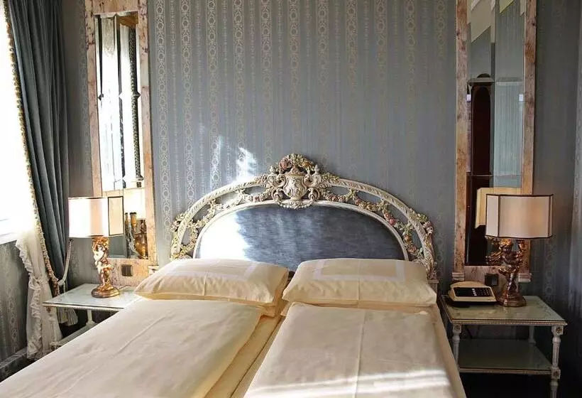 スイート, Palais Porcia