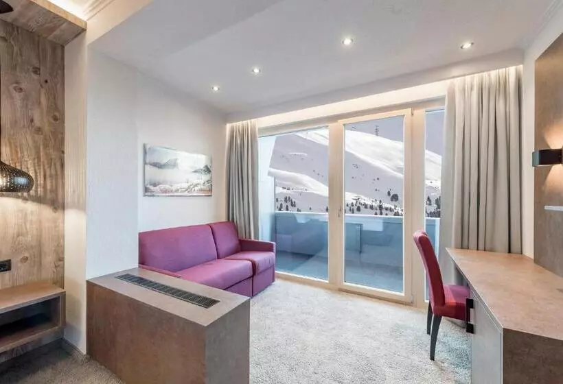 اتاق استاندارد با چشم‌انداز کوهستان, Ski   Golf   Wellness Hotel Riml