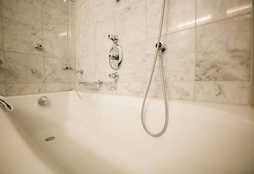 חדר קלאסי, Sailer