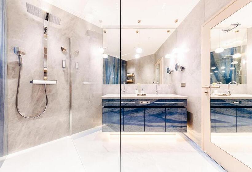 Номер Deluxe Вид на Озеро, Schloss Seefels