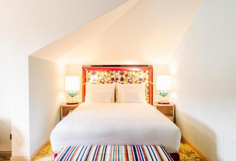 Номер Basic, Schloss Seefels