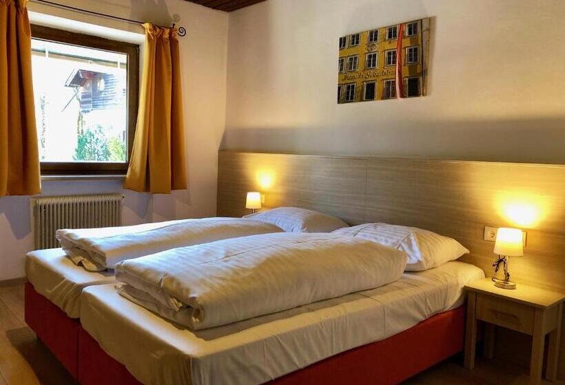 اتاق خانوادگی, Schöne Aussicht