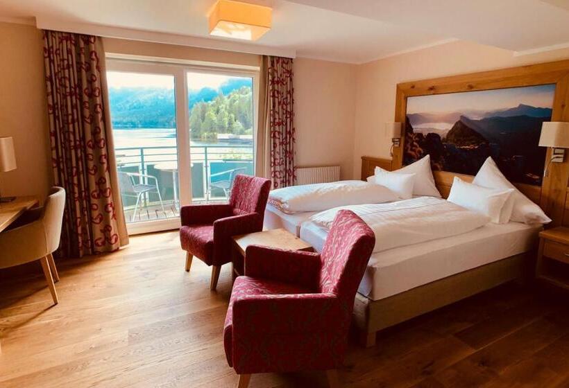 غرفة قياسية مطلّة علي البحيرة, Seevilla Altaussee