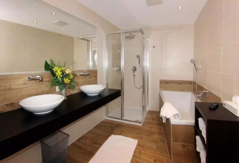 Suite Familiar, Similaun