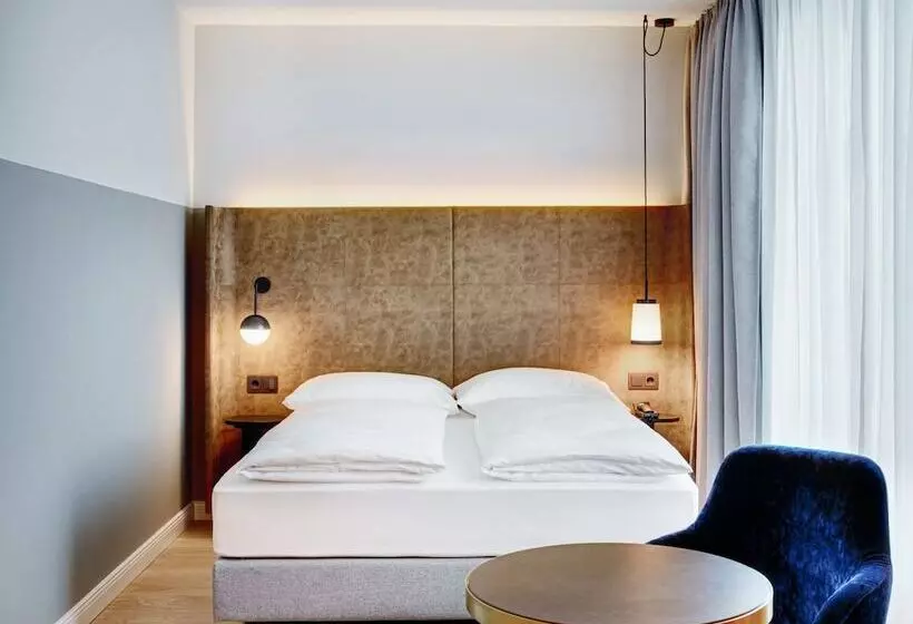 اتاق استاندارد, Stage 12 Hotel By Penz