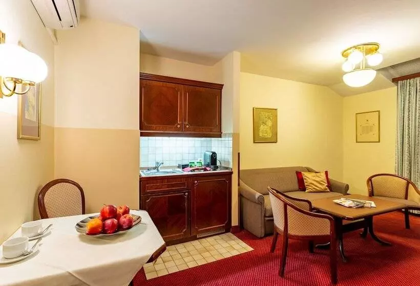 سوئیت جونیور کلاسیک, Theaterhotel & Suites Wien
