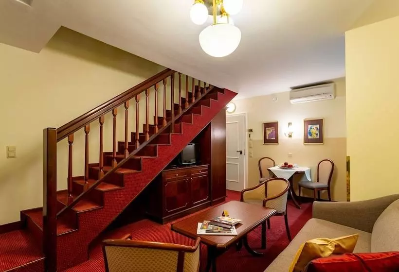 سوئیت کلاسیک, Theaterhotel & Suites Wien