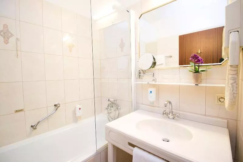 اتاق کلاسیک, Theaterhotel & Suites Wien